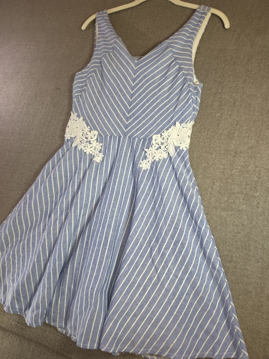 Francesca's Collections Dresses & Skirts - Francesca's Collections Miami Blue & White Stripe Lace Detail Poly-Cotton Blend